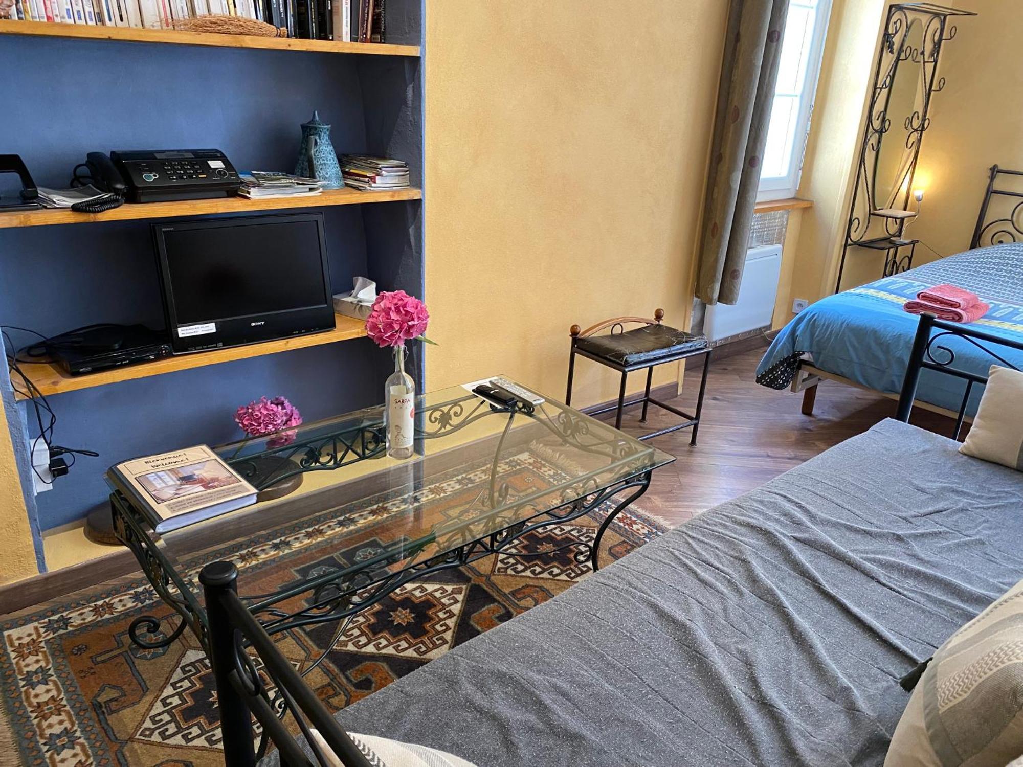 Residence Verdi - Appartements Meubles En Centre Ville Bedarieux Ngoại thất bức ảnh