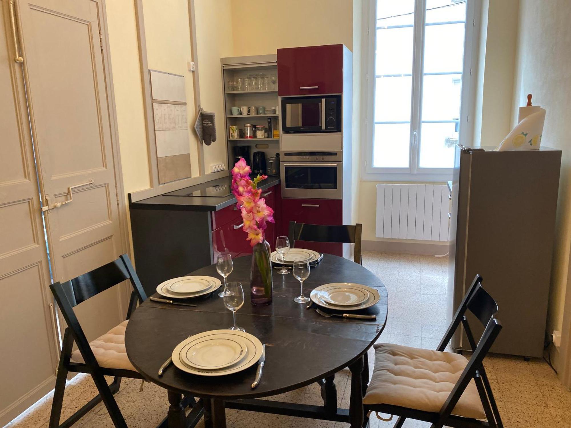 Residence Verdi - Appartements Meubles En Centre Ville Bedarieux Ngoại thất bức ảnh