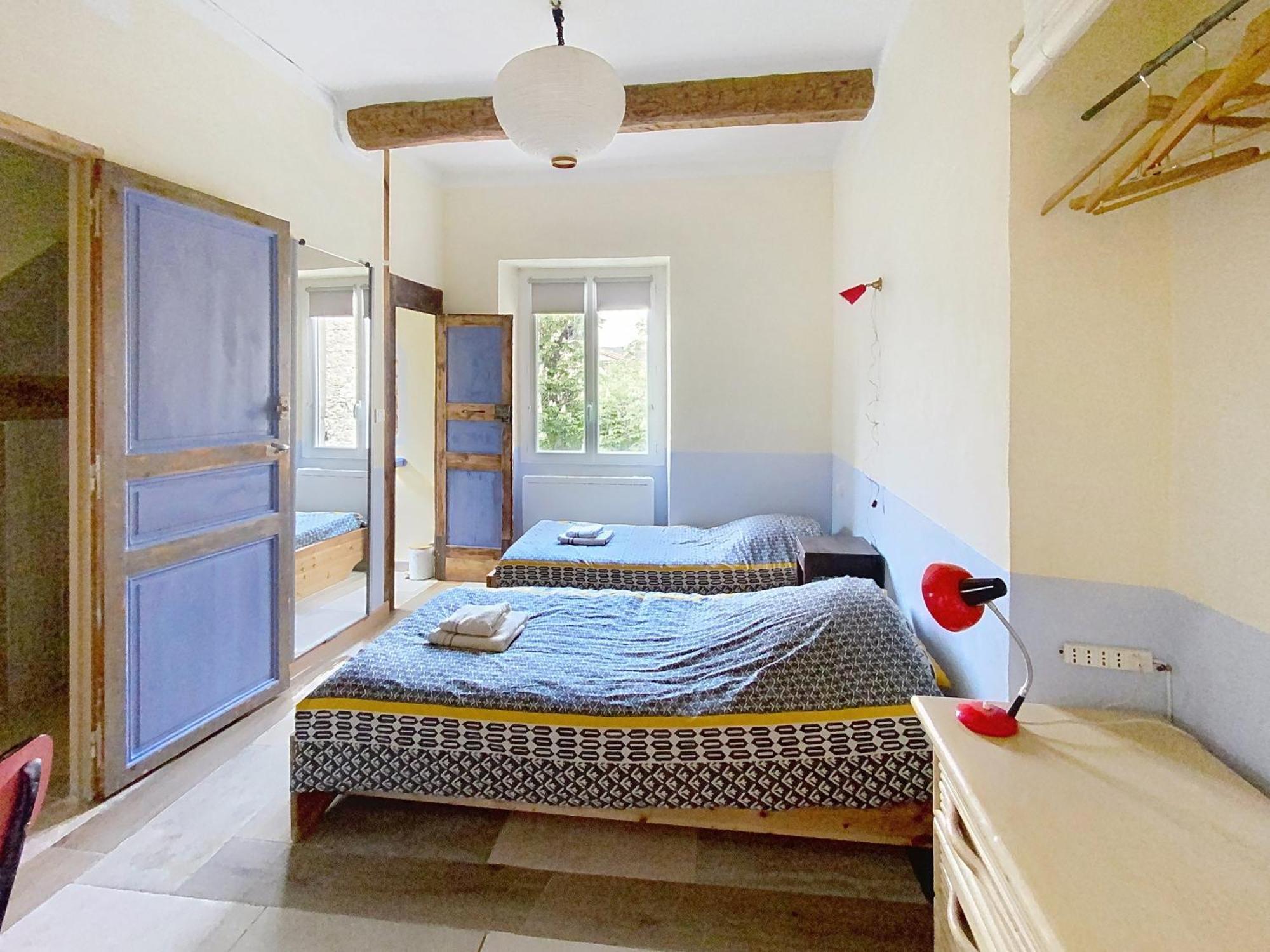 Residence Verdi - Appartements Meubles En Centre Ville Bedarieux Ngoại thất bức ảnh