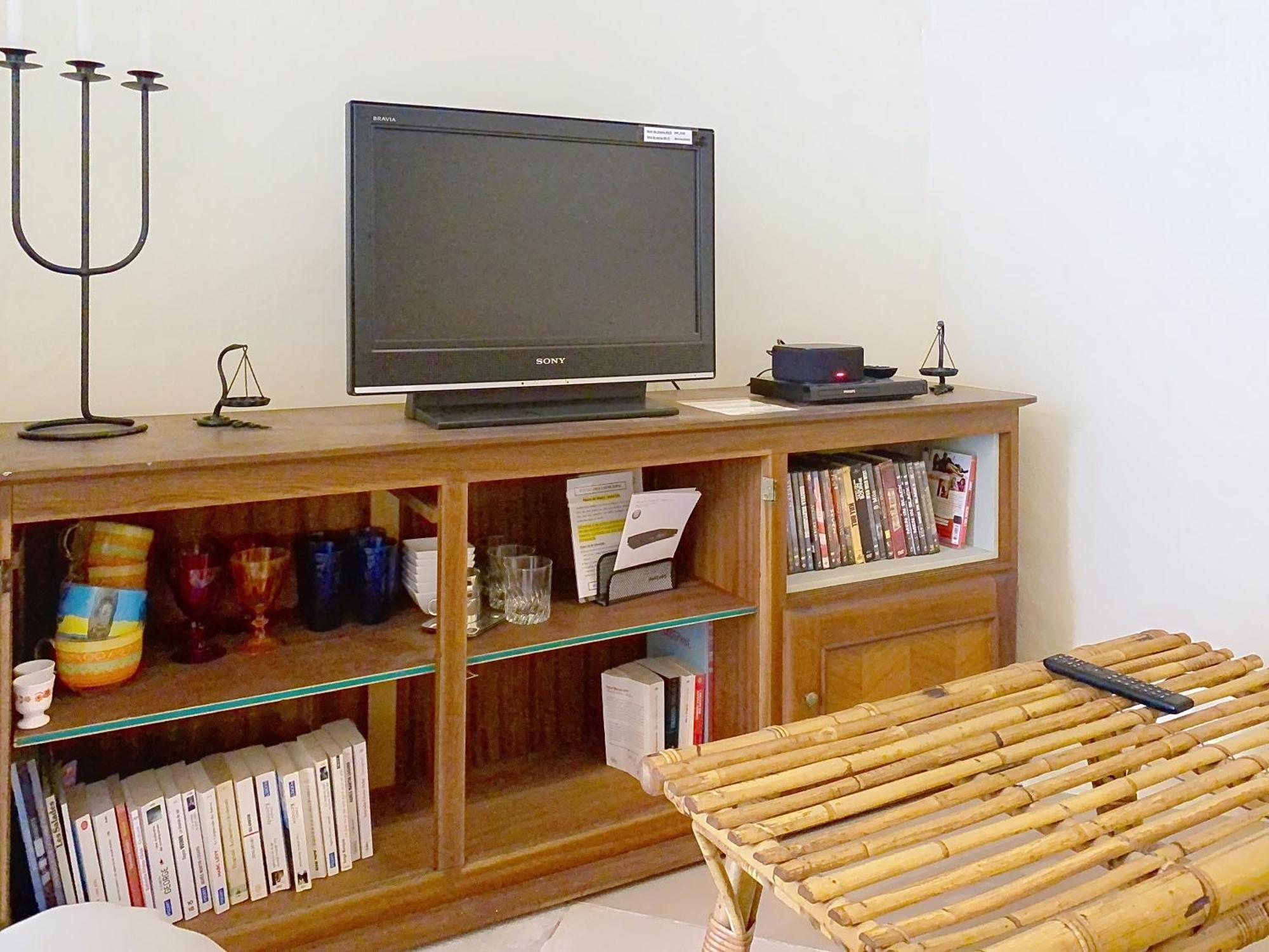 Residence Verdi - Appartements Meubles En Centre Ville Bedarieux Ngoại thất bức ảnh